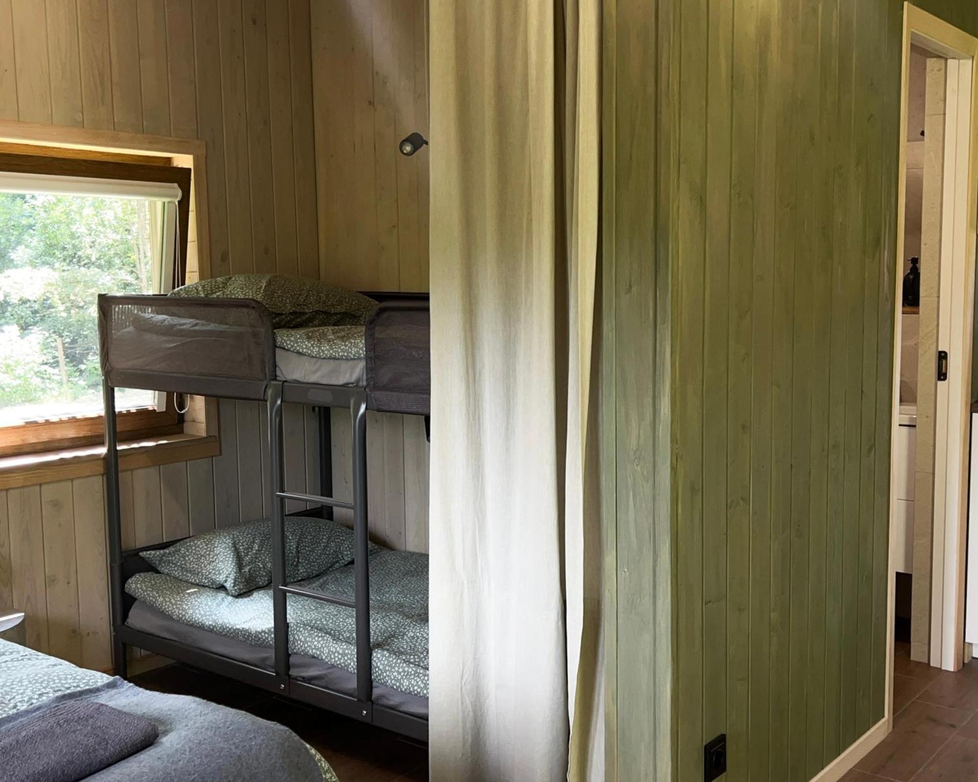 Hotel Sventes Rasa à Kakisi  Extérieur photo